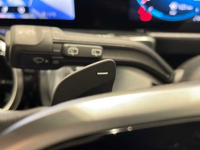 メルセデス・ベンツ ＧＬＢ２００ｄ 新潟県 2020(令2)年 4.8万km ポーラホワイト ナビゲーションパッケージ/・ナビゲーション機能/・Bluetooth/TV/FM/AM/レーダーセーフティパッケージ/・アクティブディスタンスアシスト・ディストロニック/・アクティブブレーキアシスト/・アクティブステアリングアシスト/360°カメラシステム/メモリー付パワーシート（前席）/シートヒーター（前席）/クルーズコントロール＆可変スピードリミッター/自動開閉テールゲート/ワイヤレスチャージング/アイドリングストップ/プッシュスタート/ETC/ドライブレコーダー/ルーフレール