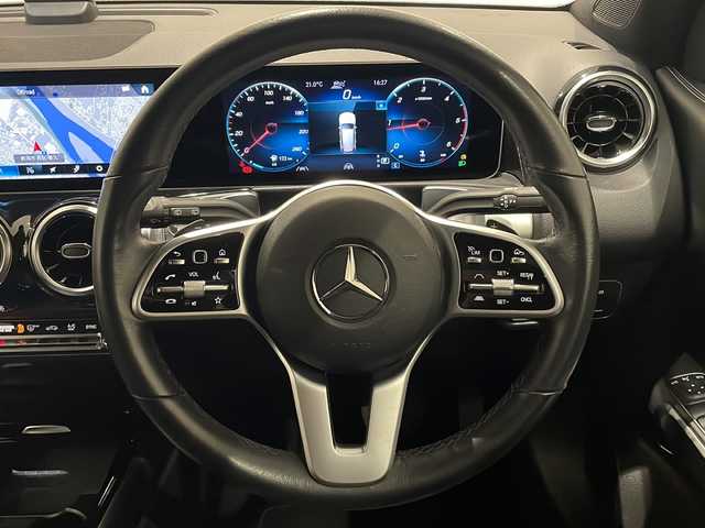 メルセデス・ベンツ ＧＬＢ２００ｄ 新潟県 2020(令2)年 4.8万km ポーラホワイト ナビゲーションパッケージ/・ナビゲーション機能/・Bluetooth/TV/FM/AM/レーダーセーフティパッケージ/・アクティブディスタンスアシスト・ディストロニック/・アクティブブレーキアシスト/・アクティブステアリングアシスト/360°カメラシステム/メモリー付パワーシート（前席）/シートヒーター（前席）/クルーズコントロール＆可変スピードリミッター/自動開閉テールゲート/ワイヤレスチャージング/アイドリングストップ/プッシュスタート/ETC/ドライブレコーダー/ルーフレール