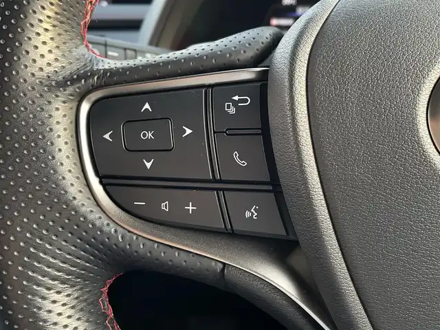 レクサス ＵＸ 250h Fスポーツ 東京都 2020(令2)年 2.4万km ブラック 純正ナビ/TV/360°カメラ/レザーシート/ベンチレーション/シートヒーター/ステアリングヒーター/レクサスセーフティシステム/ドラレコ/三眼LEDヘッドライト/ワイヤレス充電/ETC/スマートキー