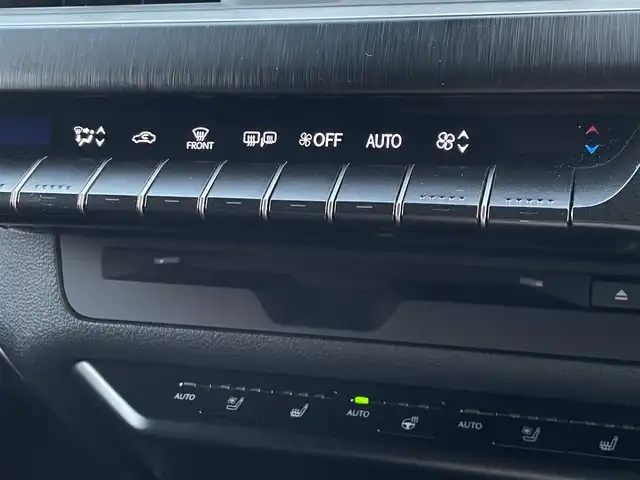 レクサス ＵＸ 250h Fスポーツ 東京都 2020(令2)年 2.4万km ブラック 純正ナビ/TV/360°カメラ/レザーシート/ベンチレーション/シートヒーター/ステアリングヒーター/レクサスセーフティシステム/ドラレコ/三眼LEDヘッドライト/ワイヤレス充電/ETC/スマートキー