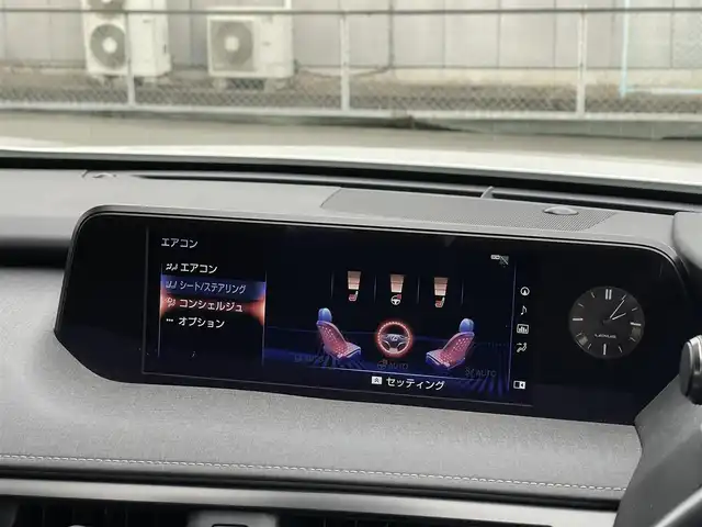 レクサス ＵＸ 250h バージョンC 山梨県 2019(平31)年 3.9万km ソニッククォーツ 三眼ＬＥＤ　/Ａハイビーム　/レーダークルーズ　/ＬＫＡ　/黒革Ｌｔａｘ　/前席シートヒーター　/ハンドルヒーター　/純正メモリナビ　/フルセグ/Ｂカメラ　/ドラレコ　/ＣＤ　/ＤＶＤ　/Ｐシート　/スペアキー