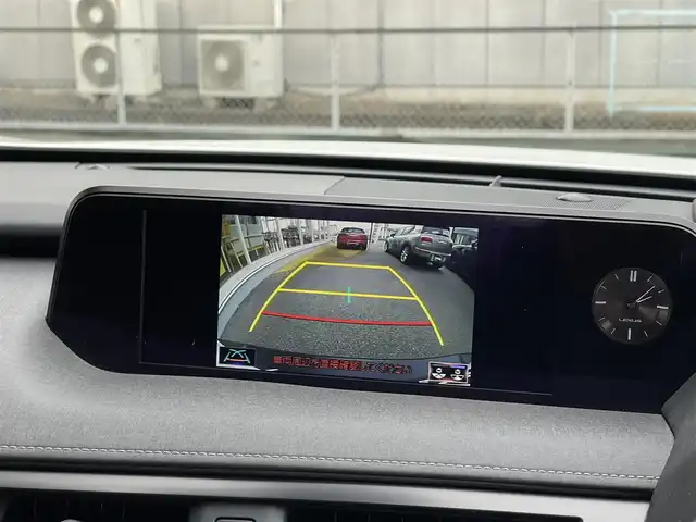 レクサス ＵＸ 250h バージョンC 山梨県 2019(平31)年 3.9万km ソニッククォーツ 三眼ＬＥＤ　/Ａハイビーム　/レーダークルーズ　/ＬＫＡ　/黒革Ｌｔａｘ　/前席シートヒーター　/ハンドルヒーター　/純正メモリナビ　/フルセグ/Ｂカメラ　/ドラレコ　/ＣＤ　/ＤＶＤ　/Ｐシート　/スペアキー