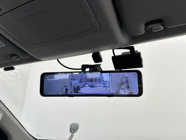 トヨタ ハイラックス X 千葉県 2019(平31)年 8.3万km シルバー