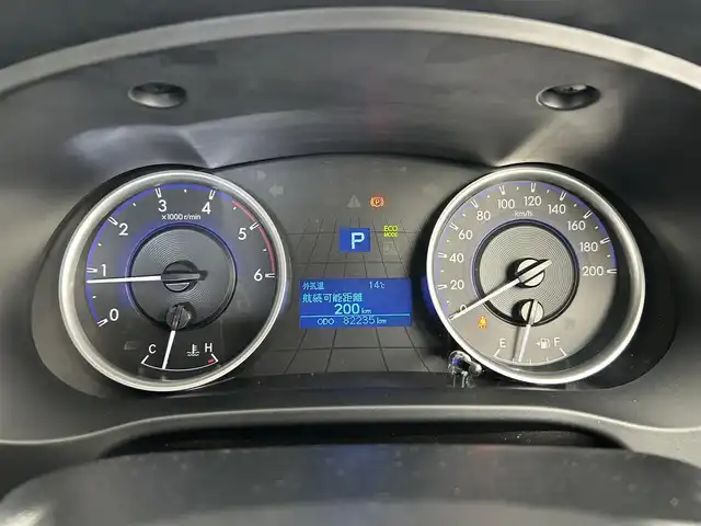 トヨタ ハイラックス X 千葉県 2019(平31)年 8.3万km シルバー