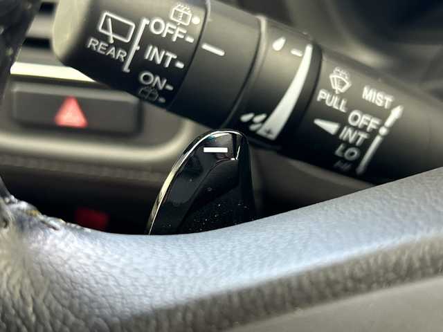 ホンダ ヴェゼル ハイブリッド X ホンダセンシング 奈良県 2016(平28)年 2万km ルーセブラックM 純正ナビ/CD　DVD　フルセグTV　Bluetooth/バックカメラ/ホンダセンシング/追従クルーズコントロール/レーンキープアシスト/パドルシフト/LEDヘッドライト/ETC/前後ドラレコ/純正フロアマット/衝突被害軽減システム