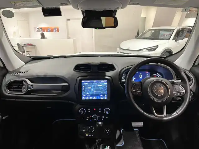 クライスラー・ジープ ジープ レネゲード リミテッド 4xe 道央・札幌 2020(令2)年 3.3万km 白 Uconnectナビ/フルセグTV/USB/Bluetooth/バックカメラ/パークセンス/ACC/レーンセンス/ブラインドスポットモニター/本革シート/シートヒーター/ステアリングヒーター/LEDヘッドライト/ドライブレコーダー/ETC