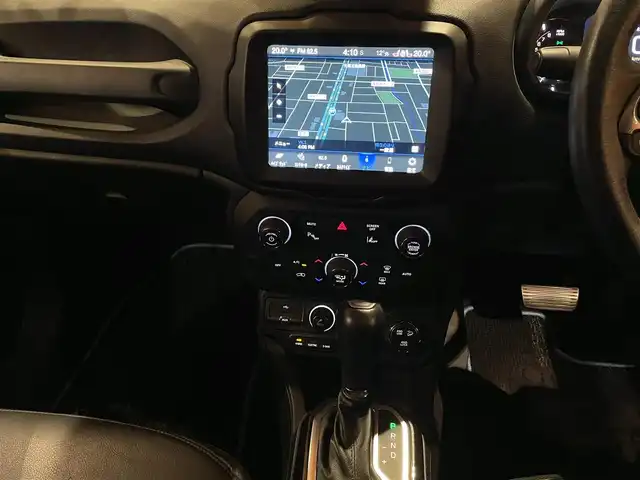 クライスラー・ジープ ジープ レネゲード リミテッド 4xe 道央・札幌 2020(令2)年 3.3万km 白 Uconnectナビ/フルセグTV/USB/Bluetooth/バックカメラ/パークセンス/ACC/レーンセンス/ブラインドスポットモニター/本革シート/シートヒーター/ステアリングヒーター/LEDヘッドライト/ドライブレコーダー/ETC