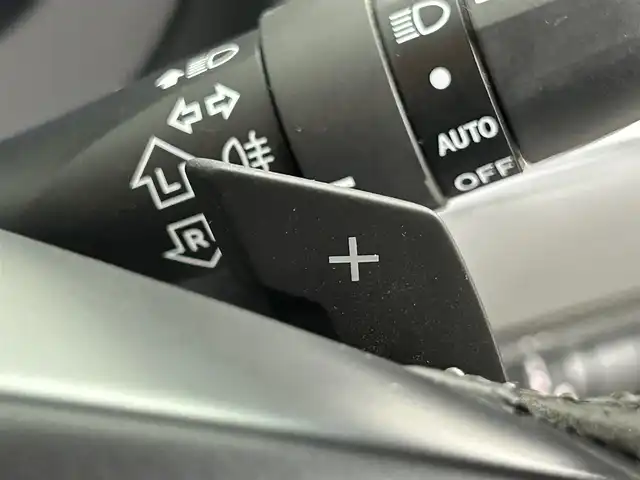 スバル レヴォーグ 1．6GT アイサイト 道央・札幌 2016(平28)年 3.8万km スティールブルーグレーM ・４WD/・寒冷地仕様/・カロッツェリアナビ/　CD／DVD／Bluetooth／フルセグ/・バックカメラ/・ビルトインETC/・アイサイト/・衝突軽減ブレーキ/・レーダークルーズコントロール/・オートマチックハイビーム/・アイドリングストップ/・横滑り防止装置/・盗難防止装置/・レーンキープアシスト/・ヒルスタートアシスト/・ブラインドスポットモニター/・電動パーキングブレーキ/・パドルシフト/・運転席パワーシート/・純正フロアマット/・純正AW17インチ/・LEDヘッドライト/・前後フォグライト/・ヘッドライトウォッシャー/・電動格納ウィンカーミラー/・ドアバイザー/・トノカバー/・スマートキー/・プッシュスタート