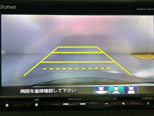 ホンダ ヴェゼル ハイブリッド RS ホンダセンシング 佐賀県 2018(平30)年 5.8万km プレミアムクリスタルレッドM 純正７型ナビ/(TV/CD/DVD/Bluetooth/SD録音/AM/FM)/衝突被害軽減システム/バックカメラ/コーナーセンサー/レーンキープアシスト/車線逸脱警報/レーダークルーズコントロール/パドルシフト/ハーフレザーシート/前席シートヒーター/純正アルミホイール/ＬＥＤヘッドライト/オートライト/フォグライト/純正フロアマット/ルーフレール/ドライブレコーダー/ビルトインETC/ドアバイザー/ステアリングリモコン/スマートキー/プッシュスタート/標識検知機能/横滑り防止装置/盗難防止装置