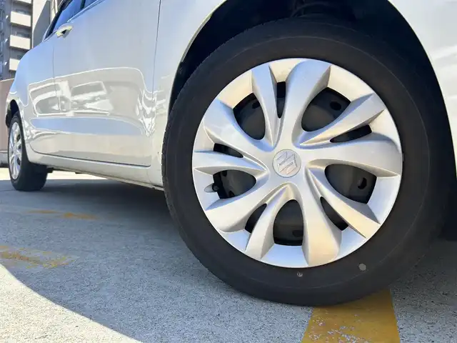 スズキ スイフト XG LTD 広島県 2020(令2)年 9.6万km ピュアホワイトP 禁煙車/純正メーカーナビ/(BT/DVD/CD)/フルセグテレビ/クルーズコントロール/レーンキープアシスト/プリクラッシュ/アイドリングストップ/プッシュスタート/シートヒーター(D)/オートライト/オートマチックハイビーム/ETC/純正フロアマット