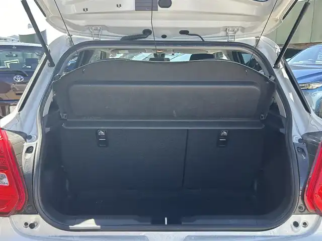 スズキ スイフト XG LTD 広島県 2020(令2)年 9.6万km ピュアホワイトP 禁煙車/純正メーカーナビ/(BT/DVD/CD)/フルセグテレビ/クルーズコントロール/レーンキープアシスト/プリクラッシュ/アイドリングストップ/プッシュスタート/シートヒーター(D)/オートライト/オートマチックハイビーム/ETC/純正フロアマット