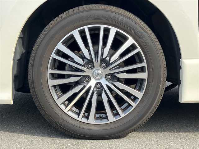 日産 エルグランド 250ハイウェイスターS 愛知県 2019(平31)年 6.3万km ブリリアントホワイトパール メーカーオプションナビ/Rエンターテイメントモニター/アラウンドビュー/ツインサンルーフ/ハーフレザー/両側パワースライドドア/ハーフレザーシート/ビルトインETC/ドライブレコーダー/レーンキープアシスト/Bluetooth