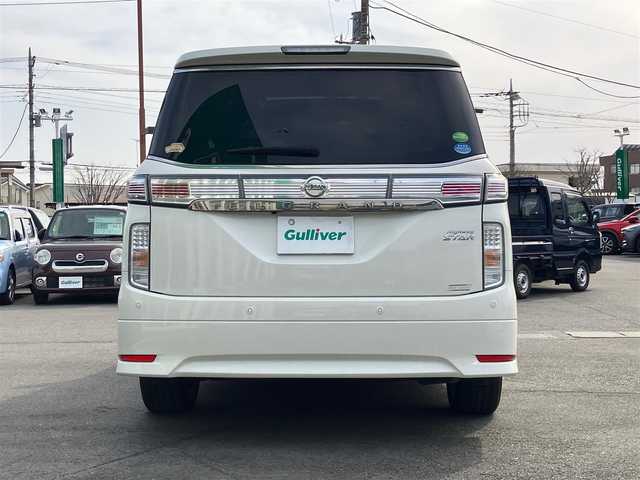 日産 エルグランド 250ハイウェイスターS 愛知県 2019(平31)年 6.3万km ブリリアントホワイトパール メーカーオプションナビ/Rエンターテイメントモニター/アラウンドビュー/ツインサンルーフ/ハーフレザー/両側パワースライドドア/ハーフレザーシート/ビルトインETC/ドライブレコーダー/レーンキープアシスト/Bluetooth