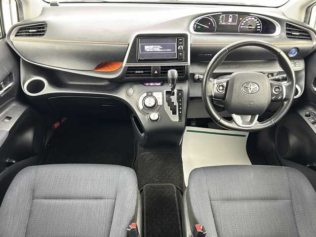 トヨタ シエンタ ハイブリッド G 宮城県 2017(平29)年 6.3万km ホワイトパールクリスタルシャイン Toyota Safety Sense /・プリクラッシュセーフティ	/・レーンディパーチャーアラート	/・オートマチックハイビーム	/バックカメラ/純正7型ナビ/・BT.USB.CD.SD/フルセグTV/両側パワースライドドア/ビルトインETC2.0/ドライブレコーダー/ステアリングスイッチ/革巻ステアリング/横滑り防止装置/LEDヘッドライト/アイドリングストップ/プッシュスタート/スマートキー×2/純正フロアマット
