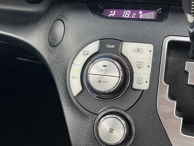 トヨタ シエンタ ハイブリッド G 宮城県 2017(平29)年 6.3万km ホワイトパールクリスタルシャイン Toyota Safety Sense /・プリクラッシュセーフティ	/・レーンディパーチャーアラート	/・オートマチックハイビーム	/バックカメラ/純正7型ナビ/・BT.USB.CD.SD/フルセグTV/両側パワースライドドア/ビルトインETC2.0/ドライブレコーダー/ステアリングスイッチ/革巻ステアリング/横滑り防止装置/LEDヘッドライト/アイドリングストップ/プッシュスタート/スマートキー×2/純正フロアマット