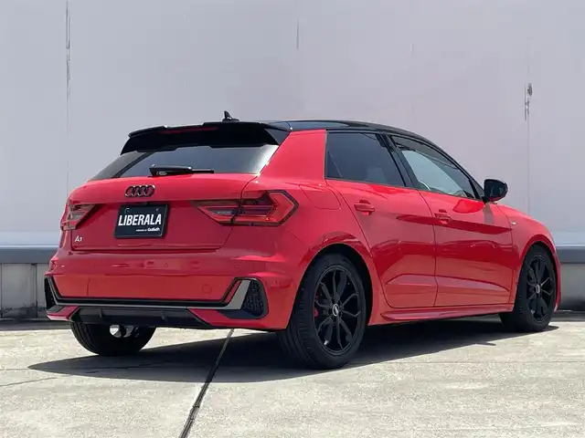 アウディ Ａ１ SB 35TFSI Sライン 東京都 2019(令1)年 3.6万km 白 バーチャルコックピット /Sラインパッケージ/コントラストルーフ/ミサノレッド /AW19インチOP /コンビニエンスパッケージ/・リヤビューカメラ/・アドンバストキー/アシスタンスパッケージ /・ACC/・ハイビームアシスト/・レーンアシスト/・アウディセンスベーシック/ブラックエンブレエム（フォーリングス） /ワイヤレスチャージング /TV 　/Apple car play