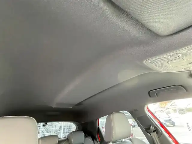 アウディ Ａ１ SB 35TFSI Sライン 和歌山県 2019(令1)年 3.6万km ミサノレッドパールエフェクト バーチャルコックピット /Sラインパッケージ/コントラストルーフ/ミサノレッド /AW19インチOP /コンビニエンスパッケージ/・リヤビューカメラ/・アドンバストキー/アシスタンスパッケージ /・ACC/・ハイビームアシスト/・レーンアシスト/・アウディセンスベーシック/ブラックエンブレエム（フォーリングス） /ワイヤレスチャージング /TV 　/Apple car play