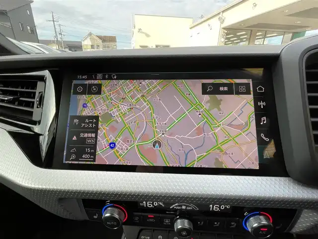 アウディ Ａ１ SB 35TFSI Sライン 和歌山県 2019(令1)年 3.6万km ミサノレッドパールエフェクト バーチャルコックピット /Sラインパッケージ/コントラストルーフ/ミサノレッド /AW19インチOP /コンビニエンスパッケージ/・リヤビューカメラ/・アドンバストキー/アシスタンスパッケージ /・ACC/・ハイビームアシスト/・レーンアシスト/・アウディセンスベーシック/ブラックエンブレエム（フォーリングス） /ワイヤレスチャージング /TV 　/Apple car play