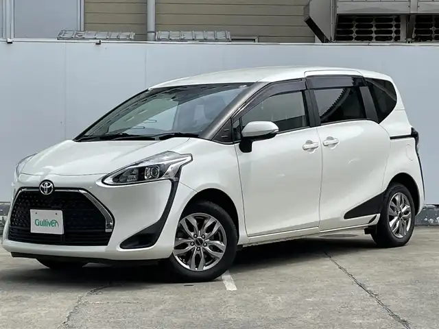 トヨタ シエンタ G 青森県 2022(令4)年 3.1万km ホワイトパールクリスタルシャイン 4WD/寒冷地仕様/ワンオーナー/トヨタセーフティセンス/・プリクラッシュ/・レーンキープアシスト/・ロードサインアシスト/・レーントレーシングアシスト/・オートハイビーム/社外フルセグナビTV/社外メモリナビ/CD/DVD/BT/USB/両側パワースライドドア/社外ドライブレコーダー/横滑り防止装置/スタッドレスタイヤ積み込み/プッシュスタート/ステアリングスイッチ/バニティミラー/保証書/取扱説明書