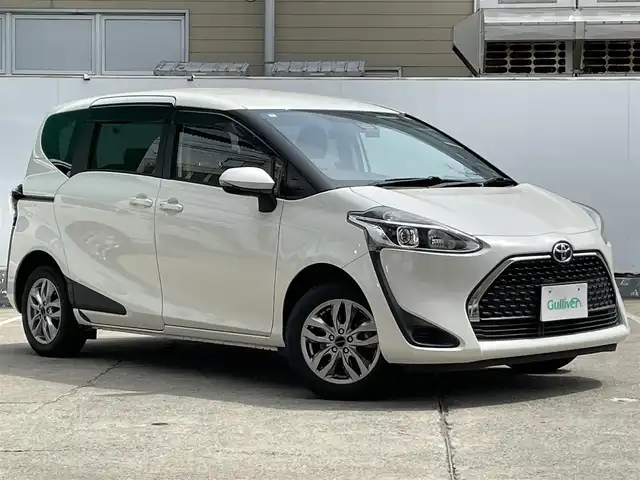 トヨタ シエンタ G 青森県 2022(令4)年 3.1万km ホワイトパールクリスタルシャイン 4WD/寒冷地仕様/ワンオーナー/トヨタセーフティセンス/・プリクラッシュ/・レーンキープアシスト/・ロードサインアシスト/・レーントレーシングアシスト/・オートハイビーム/社外フルセグナビTV/社外メモリナビ/CD/DVD/BT/USB/両側パワースライドドア/社外ドライブレコーダー/横滑り防止装置/スタッドレスタイヤ積み込み/プッシュスタート/ステアリングスイッチ/バニティミラー/保証書/取扱説明書