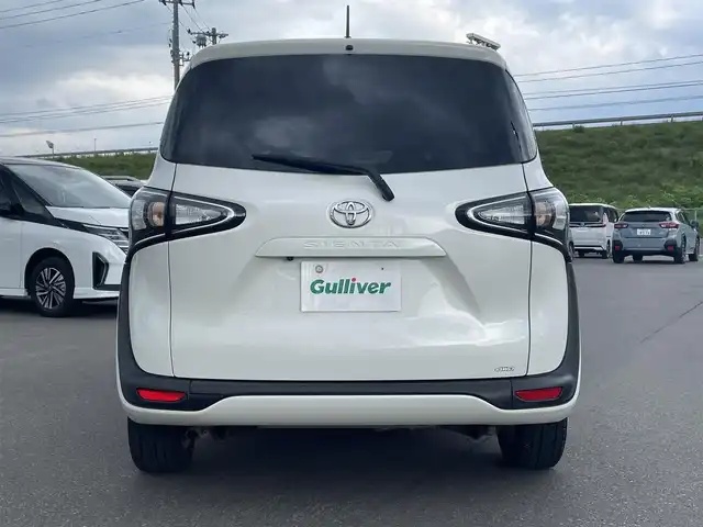 トヨタ シエンタ G 青森県 2022(令4)年 3.1万km ホワイトパールクリスタルシャイン ・4WD/・寒冷地仕様/・トヨタセーフティセンス/・プリクラッシュ/・レーンキープアシスト/・ロードサインアシスト/・レーントレーシングアシスト/・オートハイビーム/・社外メモリナビ/・フルセグTV/・バックカメラ/・CD/DVD/BT/USB/・両側パワースライドドア/・社外ドライブレコーダー/・横滑り防止装置/・スタッドレスタイヤ積み込み/・プッシュスタート/・ステアリングスイッチ/・バニティミラー/・ワイパーデアイサー/・保証書/・取扱説明書