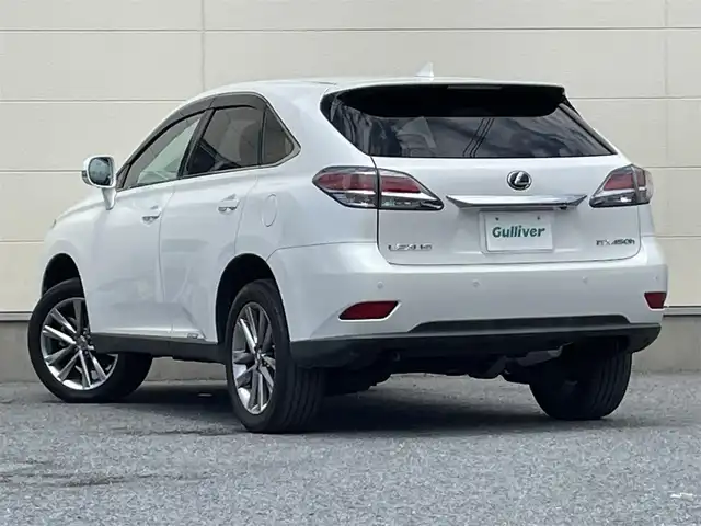 レクサス ＲＸ 450h バージョンL エアサス 茨城県 2014(平26)年 7.8万km ホワイトパールクリスタルシャイン 純正ナビ/フルセグテレビ/Bluetooth接続/DVD再生/バックカメラ/クルーズコントロール/クリアランスソナー/本革シート/LEDヘッドライト/D＋N席シートヒーター/D＋N席パワーシート/１００V充電/USB入力端子/純正１９インチAW/電動リアゲート/エアサスペンション/ビルトインETC
