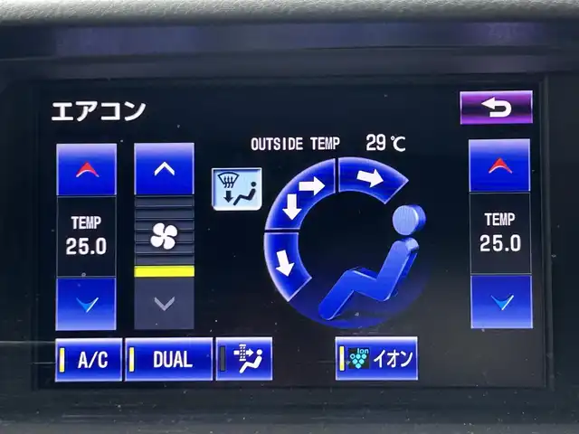 レクサス ＲＸ 450h バージョンL エアサス 茨城県 2014(平26)年 7.8万km ホワイトパールクリスタルシャイン 純正ナビ/フルセグテレビ/Bluetooth接続/DVD再生/バックカメラ/クルーズコントロール/クリアランスソナー/本革シート/LEDヘッドライト/D＋N席シートヒーター/D＋N席パワーシート/１００V充電/USB入力端子/純正１９インチAW/電動リアゲート/エアサスペンション/ビルトインETC