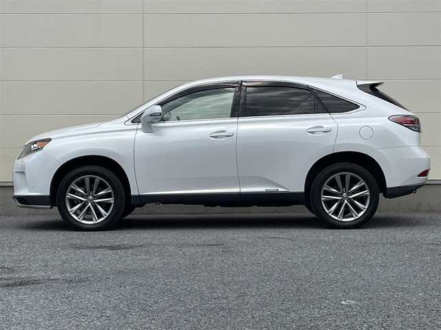 レクサス ＲＸ 450h バージョンL エアサス 茨城県 2014(平26)年 7.8万km ホワイトパールクリスタルシャイン 純正ナビ/フルセグテレビ/Bluetooth接続/DVD再生/バックカメラ/クルーズコントロール/クリアランスソナー/本革シート/LEDヘッドライト/D＋N席シートヒーター/D＋N席パワーシート/１００V充電/USB入力端子/純正１９インチAW/電動リアゲート/エアサスペンション/ビルトインETC