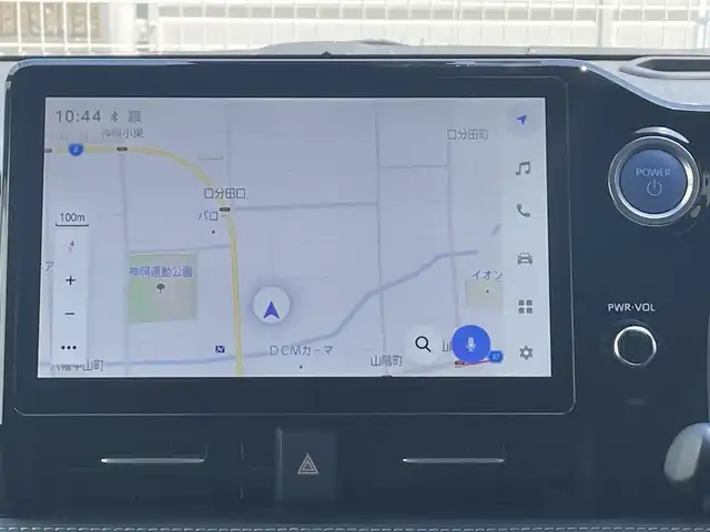 トヨタ ノア ハイブリッド 滋賀県 2023(令5)年 3.3万km スパークリングブラックパールクリスタルシャイン ガソリン/2WD/CVT/純正10.5インチナビ/(AM/FM/CD/DVD/Bluetooth/USB/フルセグTV)/純正フリップダウンモニター/ブラインドスポットモニター/バックカメラ/両側パワースライドドア/電動リアゲート/オットマン/ヘッドアップディスプレイ/ビルトインETC2.0/運転席・助手席　エアシート/シートヒーター/ハーフレザーシート/トヨタセーフティセンス/・レーンキープアシスト/・レーダークルーズコントロール/・プリクラッシュブレーキアシスト/・オートマチックハイビーム/横滑り防止システム/コーナーセンサー/電動サイドブレーキ/ステアリングヒーター/革巻きステアリング/ステアリングスイッチ/LEDヘッドライト/オートライト/プッシュスタート/スマートキー/純正フロアマット/純正ドアバイザー/電格ウインカーミラー