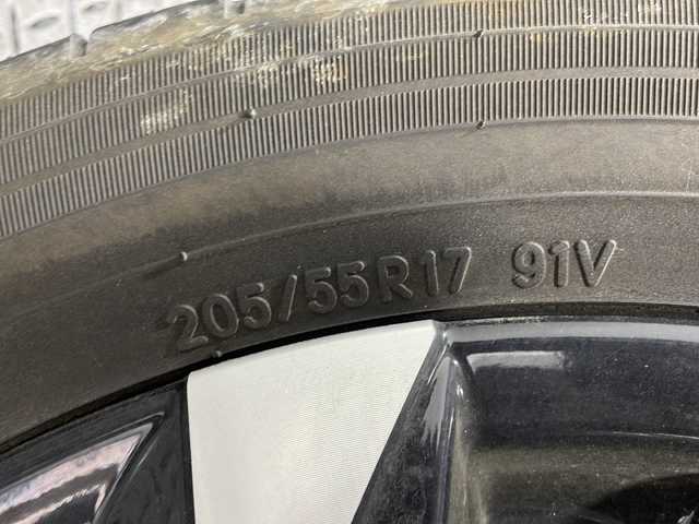 トヨタ ノア ハイブリッド S－Z 広島県 2023(令5)年 3.3万km スパークリングブラックパールクリスタルシャイン 禁煙車/純正１０．５型ナビ　/両側パワースライドドア　/後席モニター　/シートヒーター　/デジタルルームミラー　/バックカメラ　/レーダークルーズコントロール　/ステアリングヒーター　/フルセグ　/アダブティブLEDヘッドライト　/ETC/電動リアゲート/ユニバーサルステップ/ヘッドアップディスプレイ/純正17インチアルミホイール(205/55/R17)/エアバック（運転席/助手席/サイド/カーテン）