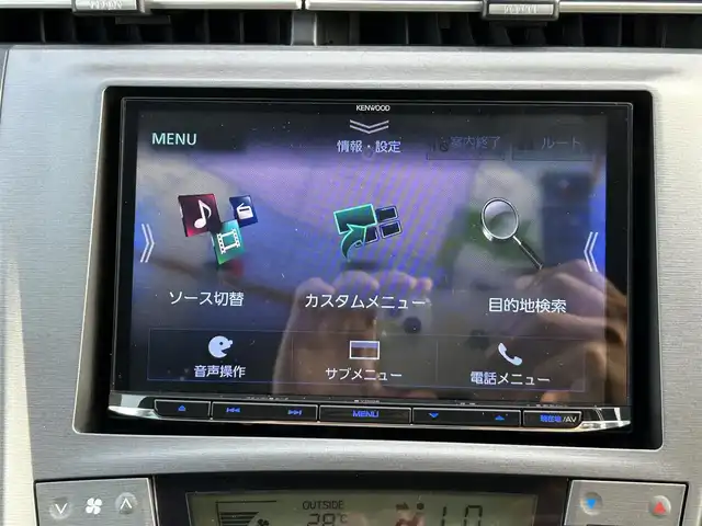トヨタ プリウス S 栃木県 2013(平25)年 6.6万km ブラック 社外ナビ/フルセグTV/DVD/Bluetooth/バックカメラ/ビルトインETC/前ドライブレコーダー/プッシュスタート/オートライト/ハロゲンフォグランプ/アイドリングストップ/横滑り防止装置/ドアバイザー/電動格納ミラー/パワーモード