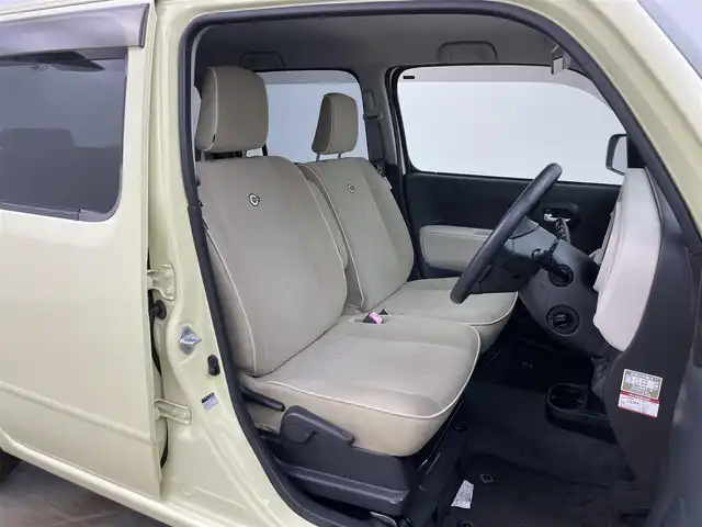 ダイハツ ミラ ココア プラスG 岡山県 2013(平25)年 3.7万km コットンアイボリー 純正メモリーナビ　/バックカメラ　/アイドリングストップ　/ミュージックサーバー　/ミュージックプレイヤー　/純正フロアマット　/フォグライト　/ルーフレール　/横滑り防止装置　/ハロゲンヘッドライト　/ＣＤ再生　/禁煙車