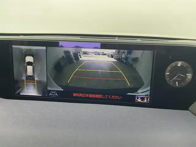 レクサス ＵＸ 300e バージョンC 愛知県 2021(令3)年 1.2万km ソニッククォーツ レクサスセーフティセンス/　　・プリクラッシュセーフティ/　　・レーントレーシングアシスト/　　・レーンディバーチャーアラート/　　・レーダークルーズコントロール/　　・オートマチックハイビーム/　　・ロードサインアシスト/パノラミックビューモニター/ブラインドスポットモニター/純正12.3インチナビ/　　・CD/DVD/BT/フルセグ/マークレビンソンプレミアムサラウンド/ドライブレコーダー/ビルトインETC2.0/革巻きステアリング/ステアリングリモコン/パドルシフト/ステアリングヒーター/パワーシート（前席）/シートヒーター（全席）/ベンチレーション（前席）/AC100V/パワーバックドア/純正LEDヘッドライト/フォグランプ/純正18インチアルミホイール/充電ケーブル有