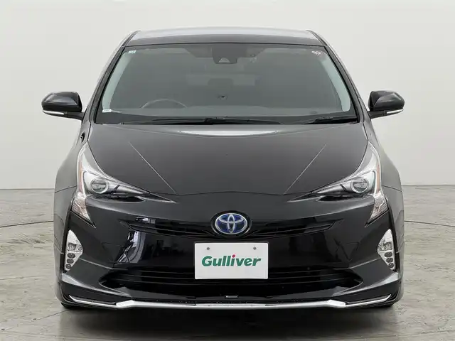 トヨタ プリウス S ツーリングセレクション 福岡県 2018(平30)年 8.8万km アティチュードブラックマイカ モデリスタエアロ、１７インチＡＷ　/純正９型ナビ　/ビルトインＥＴＣ　/前方ドライブレコーダー　/コーナーセンサー　/衝突軽減ブレーキ　/レーンキープ　/オートマチックハイビーム　/シートヒーター　/ＬＥＤヘッドライト