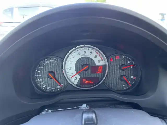 トヨタ ８６ GT リミテッド 群馬県 2012(平24)年 7.2万km サテンホワイトパール 6速MT/モデリスタエアロ/純正ナビ(NSCD-W61)/CD・DVD・SD/Bluetooth・ワンセグTV/バックカメラ/ETC/前席シートヒーター/横滑り防止装置/オートライト/純正アルミホイール/純正フロアマット/後期テールランプ/プッシュスタート/スマートキー
