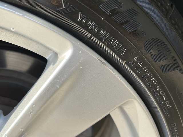 日産 フェアレディ Ｚ 静岡県 2010(平22)年 7.5万km ダイヤモンドブラック 純正ナビ/・（Bluetooth/フルセグTV/AUX/CD/DVD/ラジオ）/主要装備/・バックカメラ/・パドルシフト/・ステアリングリモコン/・HIDヘッドライト/・フォグランプ/・ETC/・サイドカーテンエアバック/・VDC/・マニュアルエアコン/・インテリキー/・オートパワーウィンドウ/・オートライト