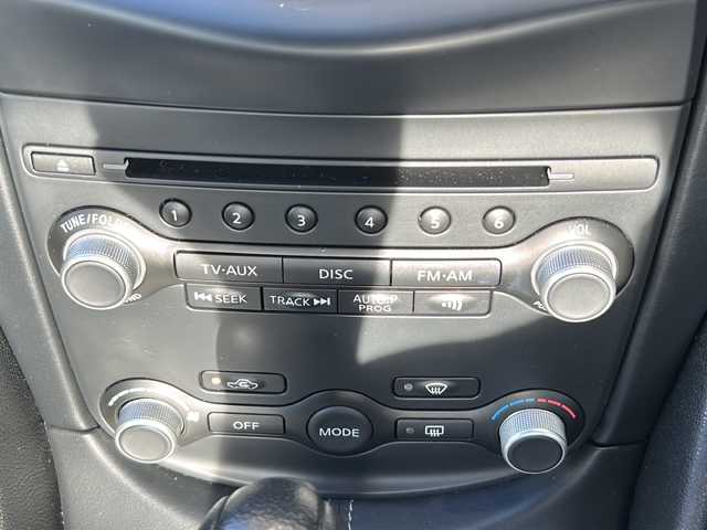 日産 フェアレディ Ｚ 静岡県 2010(平22)年 7.5万km ダイヤモンドブラック 純正ナビ/・（Bluetooth/フルセグTV/AUX/CD/DVD/ラジオ）/主要装備/・バックカメラ/・パドルシフト/・ステアリングリモコン/・HIDヘッドライト/・フォグランプ/・ETC/・サイドカーテンエアバック/・VDC/・マニュアルエアコン/・インテリキー/・オートパワーウィンドウ/・オートライト