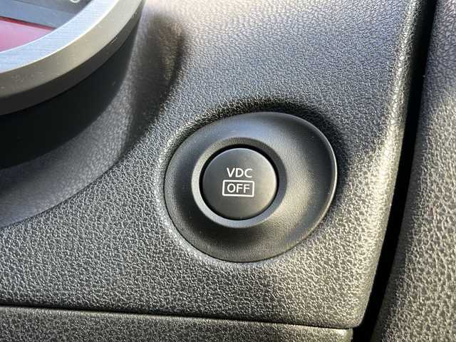 日産 フェアレディ Ｚ 静岡県 2010(平22)年 7.5万km ダイヤモンドブラック 純正ナビ/・（Bluetooth/フルセグTV/AUX/CD/DVD/ラジオ）/主要装備/・バックカメラ/・パドルシフト/・ステアリングリモコン/・HIDヘッドライト/・フォグランプ/・ETC/・サイドカーテンエアバック/・VDC/・マニュアルエアコン/・インテリキー/・オートパワーウィンドウ/・オートライト