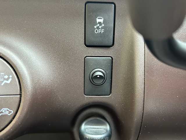 トヨタ パッソ X Gパッケージ 東京都 2014(平26)年 6万km ダークレッドマイカ 純正ナビ/Bluetooth/ワンセグ/バックカメラ/アイドリングストップ/ベンチシート/オートエアコン/ETC/純正フロアマット/ドアバイザー/ワンオーナー/取扱説明書/記録簿