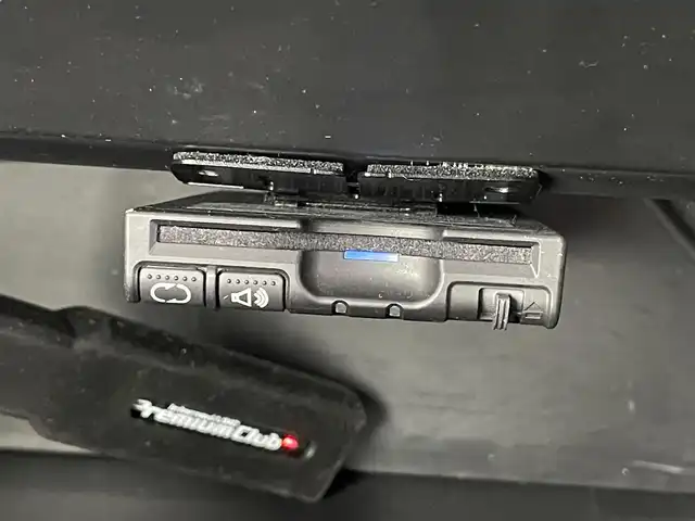 ホンダ Ｎ ＢＯＸ カスタム SSパッケージ 千葉県 2015(平27)年 1.9万km プレミアムホワイトパール あんしんパッケージ/・衝突軽減ブレーキ/誤発進抑制/純正メモリナビ(VXM-155VSi)/・ワンセグ/BT/DVD/CD/USB/バックカメラ/ステアリングスイッチ/ETC/両側パワースライドドア/HIDヘッドライト/オートライト/フォグライト/スマートキー/プッシュスタート/純正フロアマット/純正14インチAW