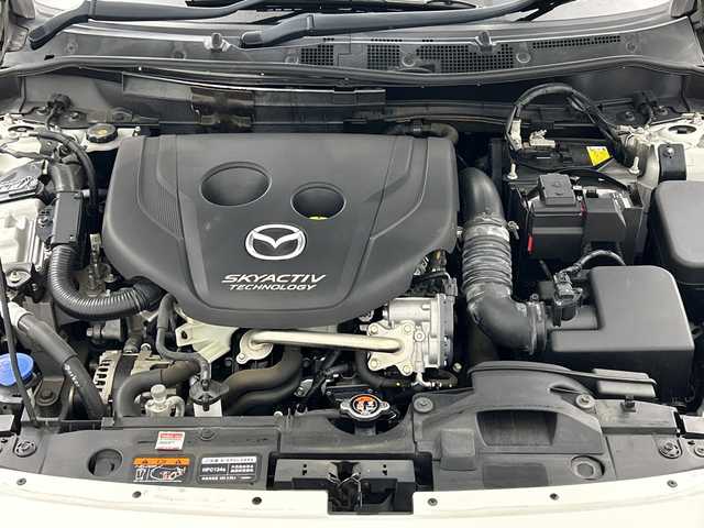 マツダ デミオ XD ツーリング 三重県 2015(平27)年 3.7万km スノーフレイクホワイトパールマイカ /禁煙車//マツダコネクトナビ//バックカメラ//ブラインドスポットモニター//ヘッドアップディスプレイ//クルーズコントロール//ETC//パドルシフト//前後ドライブレコーダー//レーディパーチャーアラート//革巻きステアリング//ステアリングスイッチ//オートライト