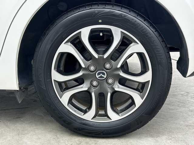 マツダ デミオ XD ツーリング 三重県 2015(平27)年 3.7万km スノーフレイクホワイトパールマイカ /禁煙車//マツダコネクトナビ//バックカメラ//ブラインドスポットモニター//ヘッドアップディスプレイ//クルーズコントロール//ETC//パドルシフト//前後ドライブレコーダー//レーディパーチャーアラート//革巻きステアリング//ステアリングスイッチ//オートライト