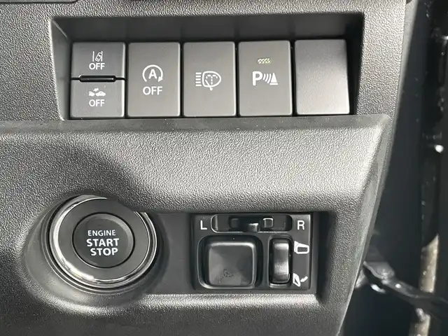スズキ ジムニー シエラ JC 東京都 2025(令7)年 0.1万km ブルーイッシュブラックパール3 ワンオーナー/4WD/ヒルディセントコントロール/デュアルセンサーブレーキサポート/純正LEDヘッドライト/純正フロアマット/クルーズコントロール/前席シートヒーター/車線逸脱警報機能/パーキングソナー