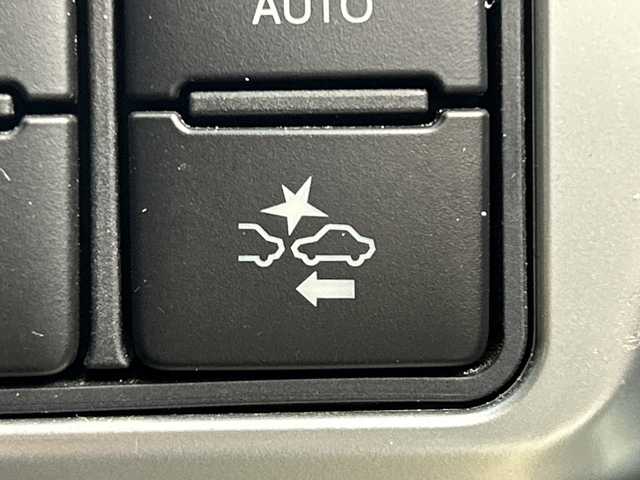 トヨタ エスティマ アエラス プレミアム 三重県 2016(平28)年 1.9万km ホワイトパールクリスタルシャイン /禁煙車//純正ナビ/（ＣＤ．ＤＶＤ．ＳＤ．ＢＴ．フルセグTV）//バックカメラ//12インチフリップダウンモニター//Toyota Safety Sense C//両側パワースライドドア//クルーズコントロール//ドライブレコーダー//ビルトインＥＴＣ２．０//オートハイビーム//ハーフレザーシート//スマートキー