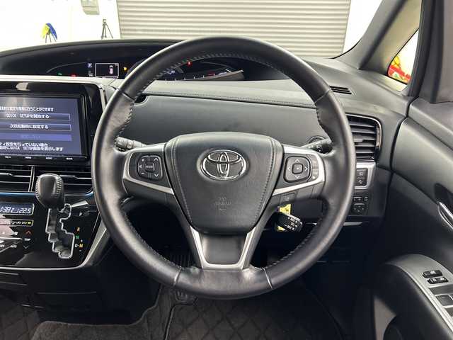 トヨタ エスティマ アエラス プレミアム 三重県 2016(平28)年 1.9万km ホワイトパールクリスタルシャイン /禁煙車//純正ナビ/（ＣＤ．ＤＶＤ．ＳＤ．ＢＴ．フルセグTV）//バックカメラ//12インチフリップダウンモニター//Toyota Safety Sense C//両側パワースライドドア//クルーズコントロール//ドライブレコーダー//ビルトインＥＴＣ２．０//オートハイビーム//ハーフレザーシート//スマートキー