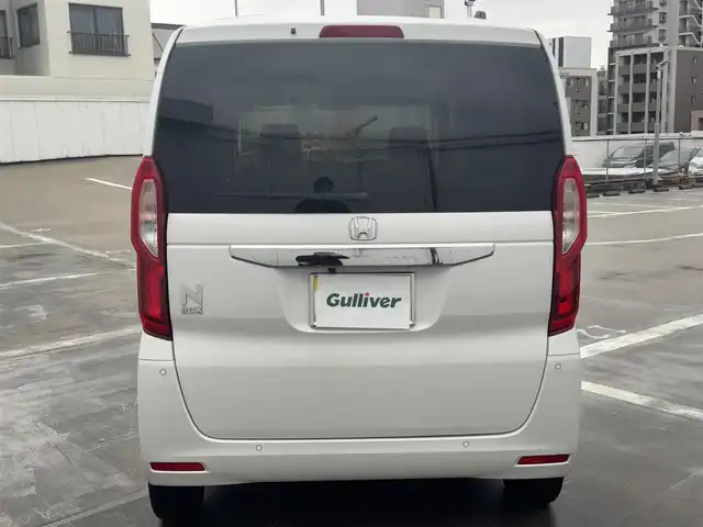ホンダ Ｎ ＢＯＸ L 広島県 2023(令5)年 4.1万km プラチナホワイトパール ○走行距離：40154km（入庫時）/純正ディスプレイオーディオ（WX-211C）/・Bluetooth/・AM/FM/・ワンセグTV/・CD/Honda SENSING/・衝突軽減ブレーキ（CMBS）/・誤発進抑制機能/・歩行者事故低減ステアリング/・路外逸脱抑制機能/・渋滞追従機能付アダプティブクルーズコントロール（ACC）/・車線維持支援システム（LKAS）/・先行車発進お知らせ機能/・標識認識機能/・後方誤発進抑制機能/・オートハイビーム/バックカメラ/ETC