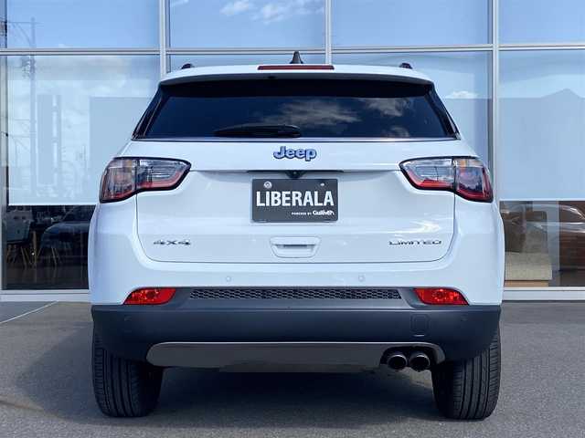 クライスラー・ジープ ジープ コンパス リミテッド 岐阜県 2021(令3)年 1.2万km パール オーディオナビゲーションシステム/　フルセグTV Bluetooth USB/　AppleCarPlay　Android Auto/アダプティブ クルーズ コントロール STOP GO機能付/LaneSense 車線逸脱警報プラス/前面衝突警報 クラッシュミティゲーション付/ブラインドスポットモニター リアクロスパスディテクション/ParkSenseフロント リアパークアシスト/ParkSense縦列 並列パークアシスト/Parkview リアバックアップカメラ/サラウンドビューカメラ/パワーバックドア/ブラックルーフレール