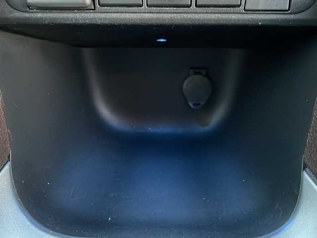 トヨタ ヤリスクロス ハイブリッド Z 岩手県 2020(令2)年 8.6万km ホワイトパールクリスタルシャイン 8型ナビ 全周囲C アドバンスドP ドラレコ シートヒーター ハーフレザーシート ビルドインETC2.0 レーダークルーズ ステアヒーター BSM 純正18インチAW ヒーター付ドアミラー オートLEDライト ダウンヒルアシスト