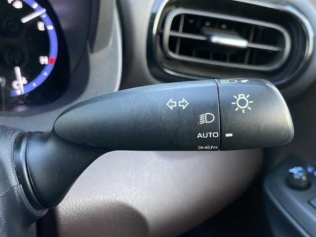 トヨタ ヤリスクロス ハイブリッド Z 岩手県 2020(令2)年 8.6万km ホワイトパールクリスタルシャイン 8型ナビ 全周囲C アドバンスドP ドラレコ シートヒーター ハーフレザーシート ビルドインETC2.0 レーダークルーズ ステアヒーター BSM 純正18インチAW ヒーター付ドアミラー オートLEDライト ダウンヒルアシスト