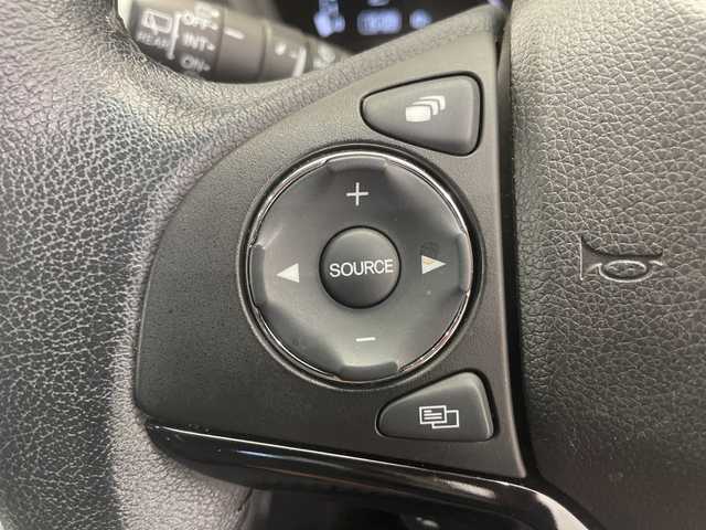 ホンダ ヴェゼル X ホンダセンシング 栃木県 2020(令2)年 4.1万km クリスタルブラックパール 純正ナビ/(CD/Bluetooth)/バックカメラ/ホンダセンシング/レーダークルーズコントロール/車線逸脱装置/ビルトインETC/前後ドライブレコーダー/自動防眩ミラー/オートエアコン/LEDヘッドライト/本革ステアリング/ステアリングスイッチ/純正アルミホイール/純正フロアマット